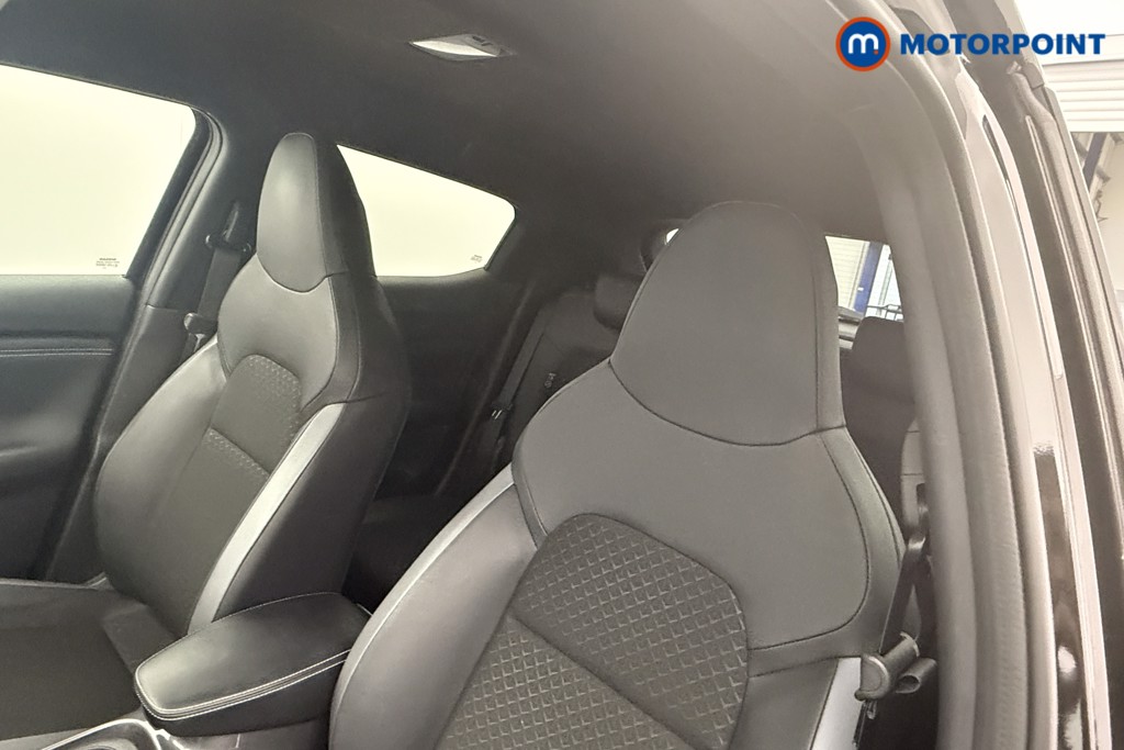 Nissan Juke N-Connecta Automatic Petrol SUV - Stock Number (1572666) - 19th supplementary image