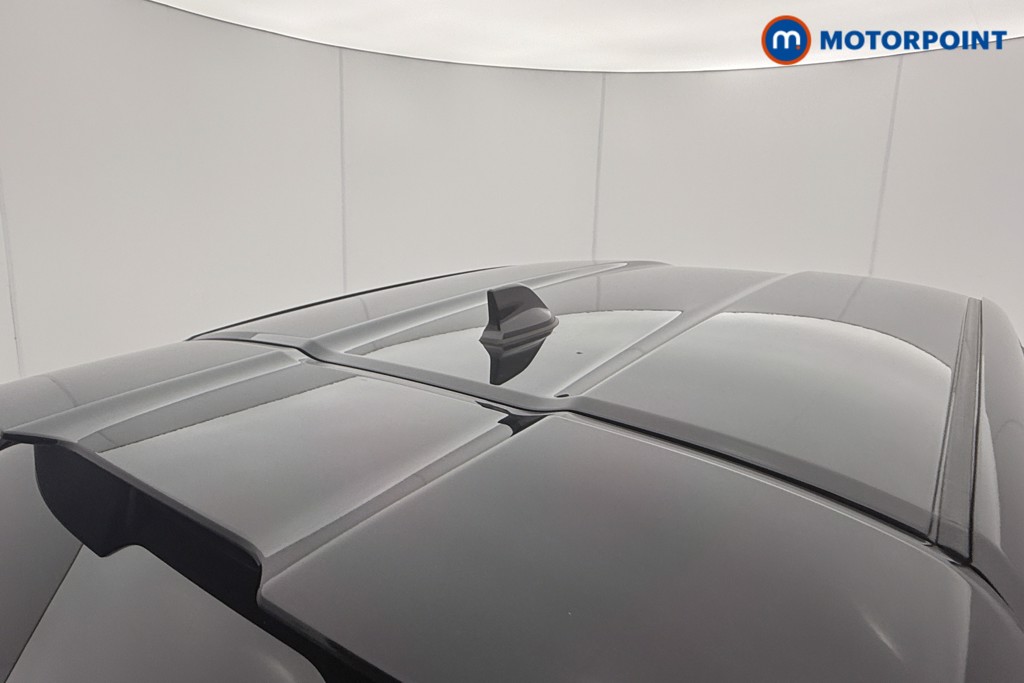 Nissan Juke N-Connecta Automatic Petrol SUV - Stock Number (1572666) - 23rd supplementary image