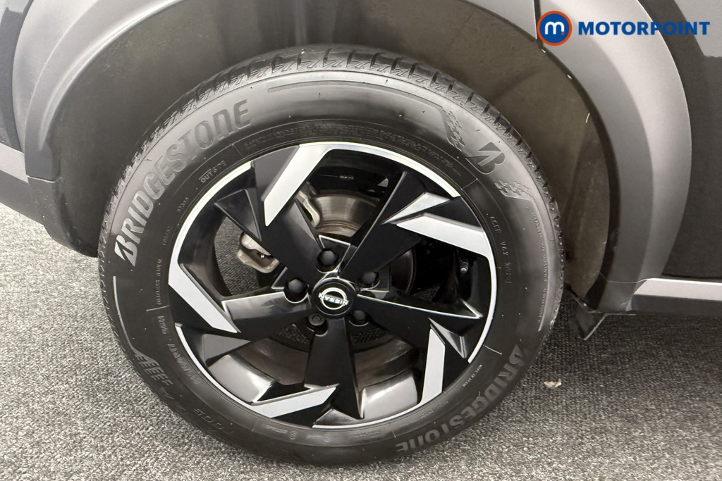 Nissan Juke N-Connecta Automatic Petrol SUV - Stock Number (1572666) - 30th supplementary image