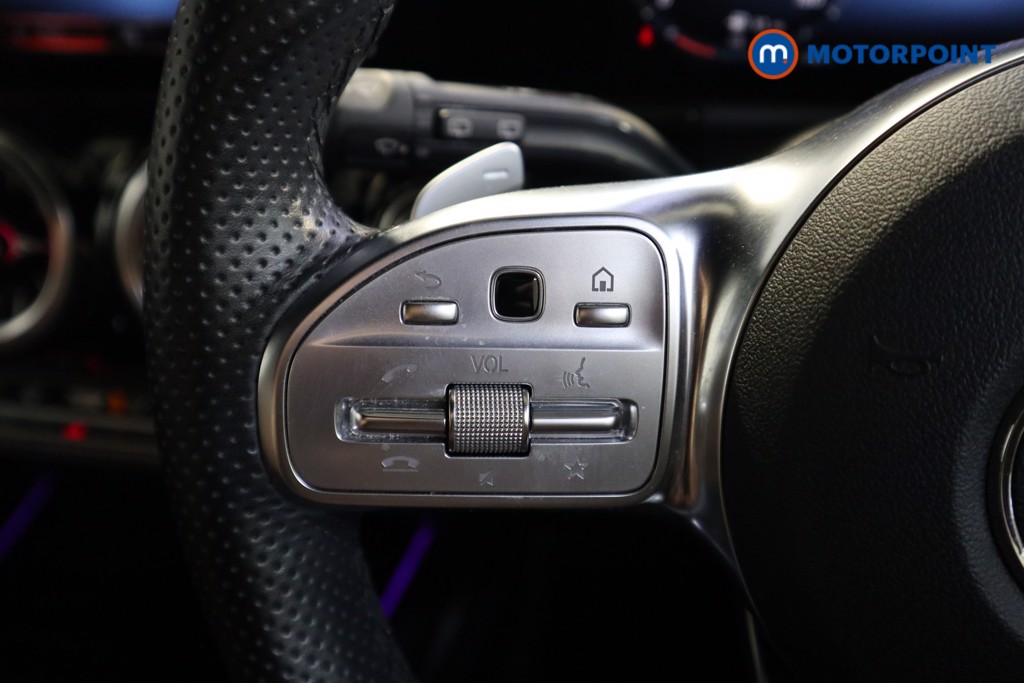 Mercedes-Benz GLA Exclusive Edition Automatic Petrol Plug-In Hybrid SUV - Stock Number (1572704) - 3rd supplementary image
