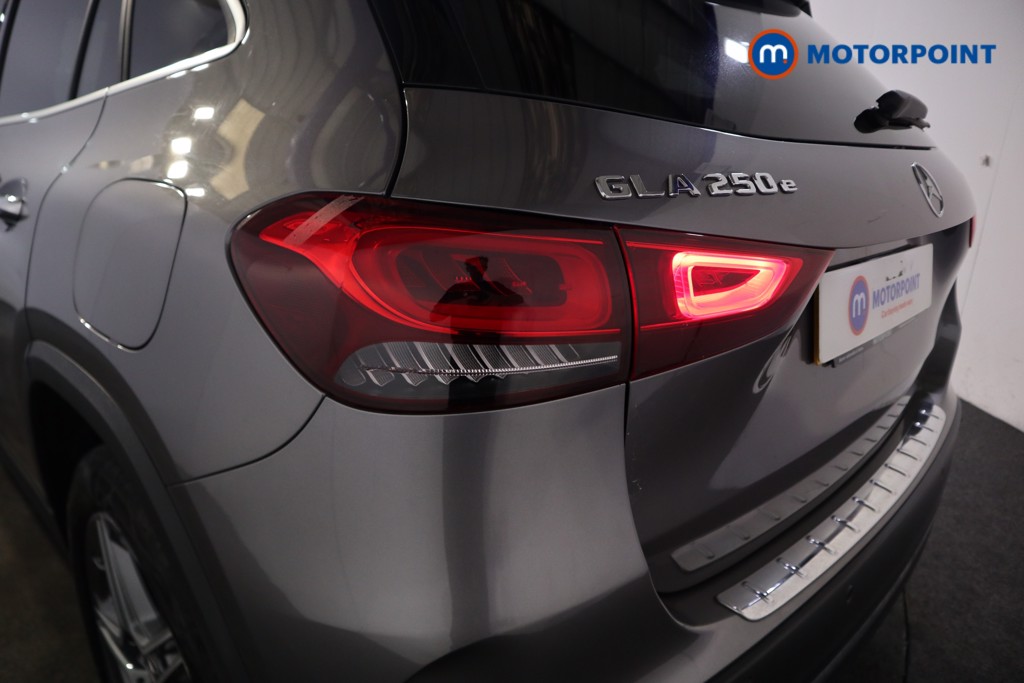 Mercedes-Benz GLA Exclusive Edition Automatic Petrol Plug-In Hybrid SUV - Stock Number (1572704) - 21st supplementary image
