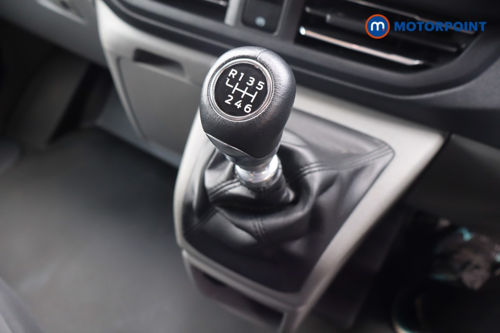 Ford Transit Custom Limited Manual Diesel Panel Van - Stock Number (1572777) - 6th supplementary image