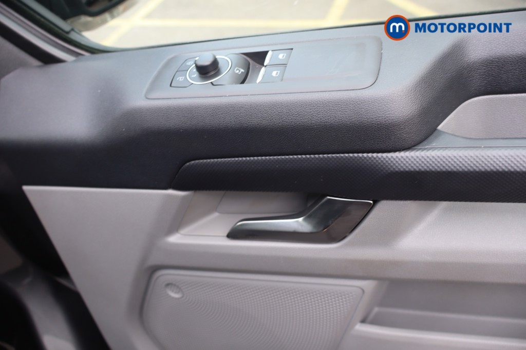 Ford Transit Custom Limited Manual Diesel Panel Van - Stock Number (1572777) - 12th supplementary image