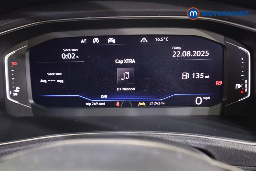 Volkswagen T-Roc SEL Manual Petrol SUV - Stock Number (1572789) - 4th supplementary image