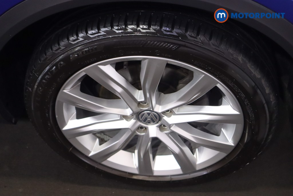 Volkswagen T-Roc SEL Manual Petrol SUV - Stock Number (1572789) - 11th supplementary image