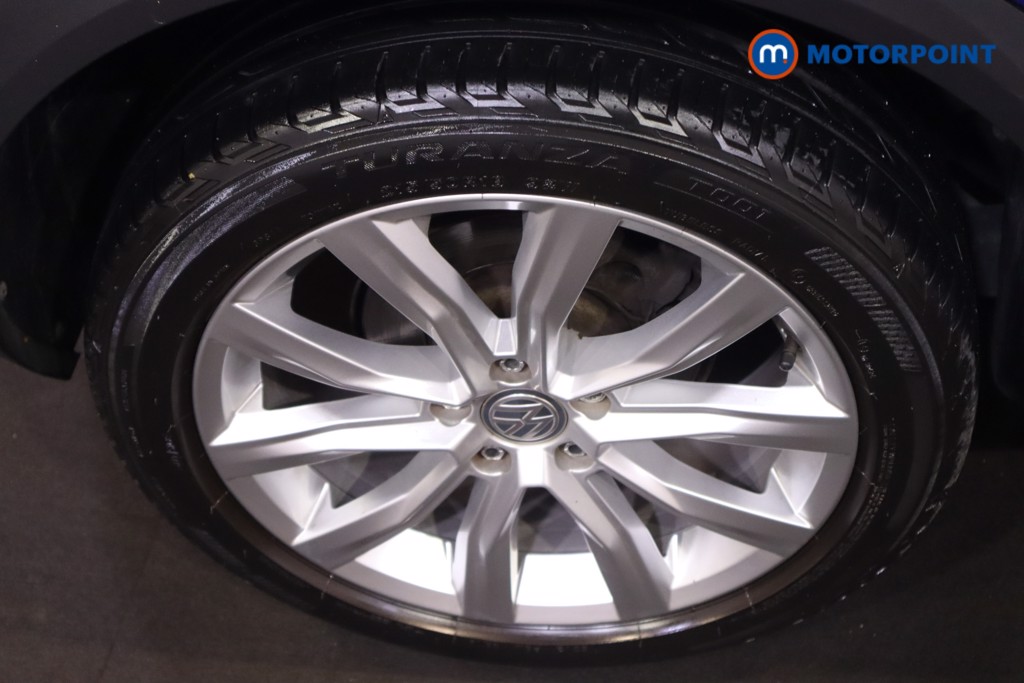 Volkswagen T-Roc SEL Manual Petrol SUV - Stock Number (1572789) - 12th supplementary image