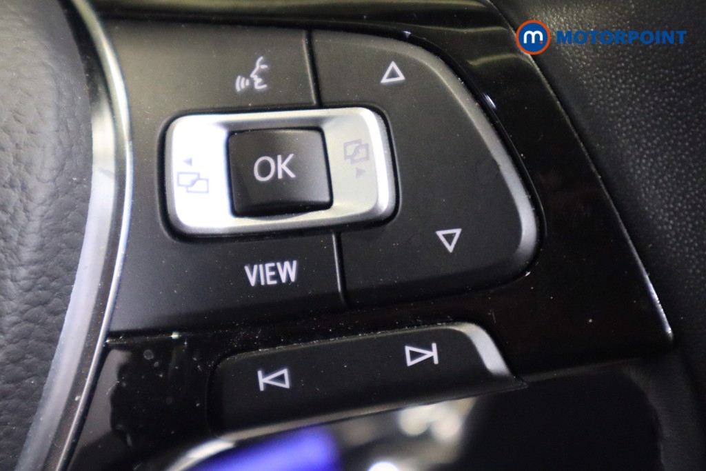Volkswagen T-Roc SEL Manual Petrol SUV - Stock Number (1572789) - 18th supplementary image