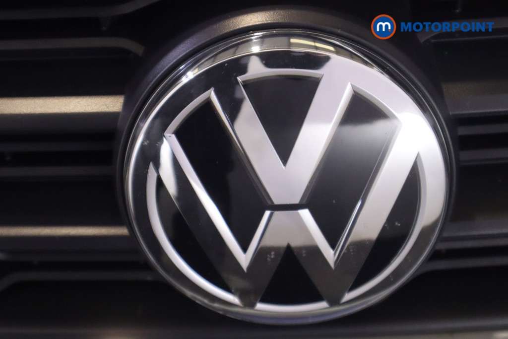 Volkswagen T-Roc SEL Manual Petrol SUV - Stock Number (1572789) - 33rd supplementary image
