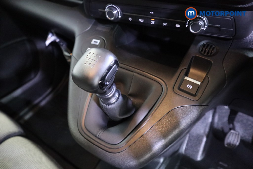 Peugeot Partner Professional Manual Diesel Panel Van - Stock Number (1572861) - 8th supplementary image
