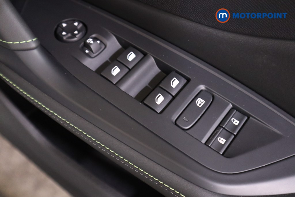 Peugeot 408 GT Automatic Petrol Plug-In Hybrid Hatchback - Stock Number (1572989) - 9th supplementary image