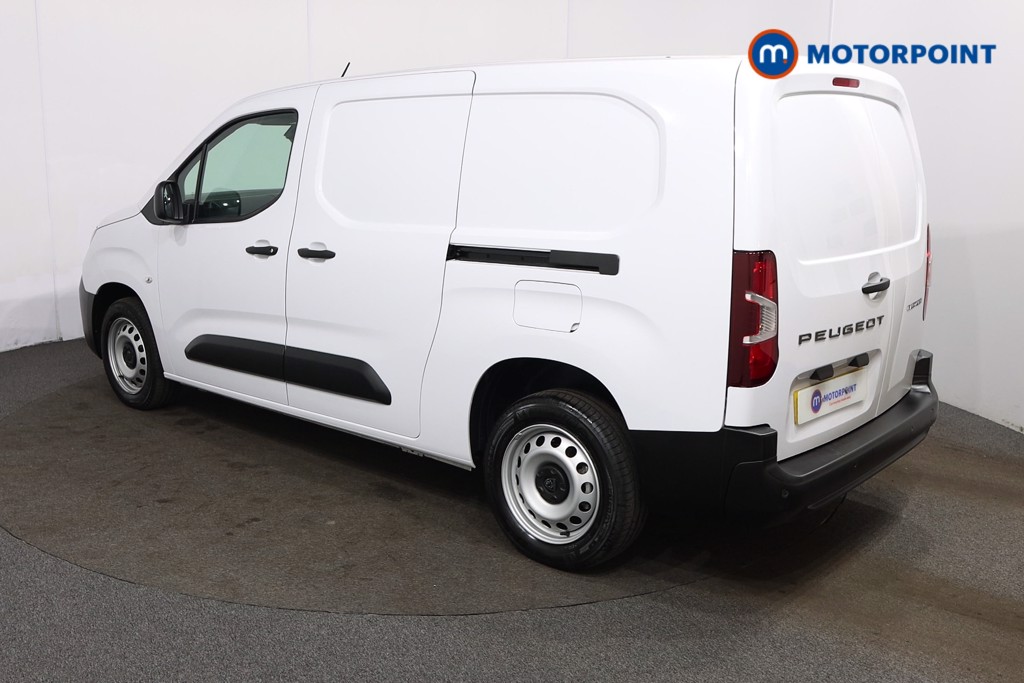 Peugeot Partner Professional Manual Diesel Panel Van - Stock Number (1573192) - Passenger side rear corner