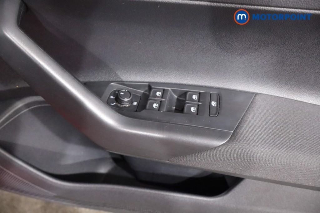 Volkswagen Polo SE Manual Petrol Hatchback - Stock Number (1573236) - 21st supplementary image