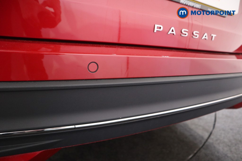 Volkswagen Passat Life Automatic Petrol Plug-In Hybrid Estate - Stock Number (1573295) - 20th supplementary image