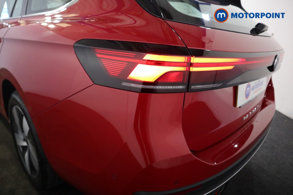 Volkswagen Passat Life Automatic Petrol Plug-In Hybrid Estate - Stock Number (1573295) - 22nd supplementary image