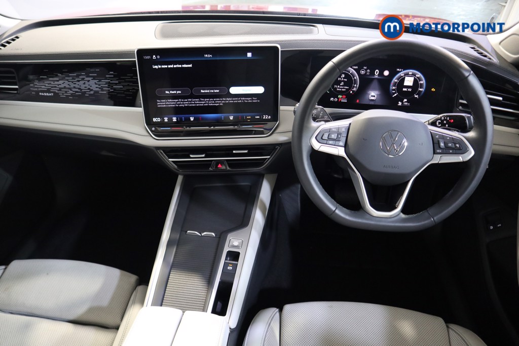 Volkswagen Passat Life Automatic Petrol Plug-In Hybrid Estate - Stock Number (1573295) - 1st supplementary image