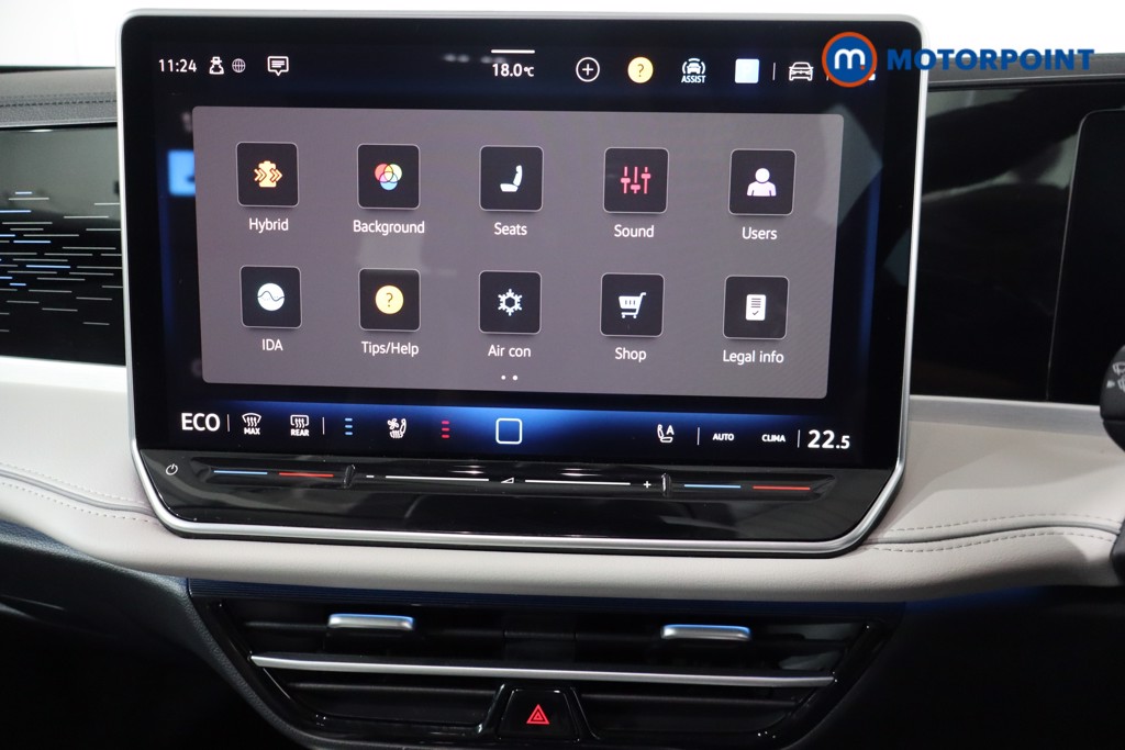 Volkswagen Passat Life Automatic Petrol Plug-In Hybrid Estate - Stock Number (1573326) - 18th supplementary image