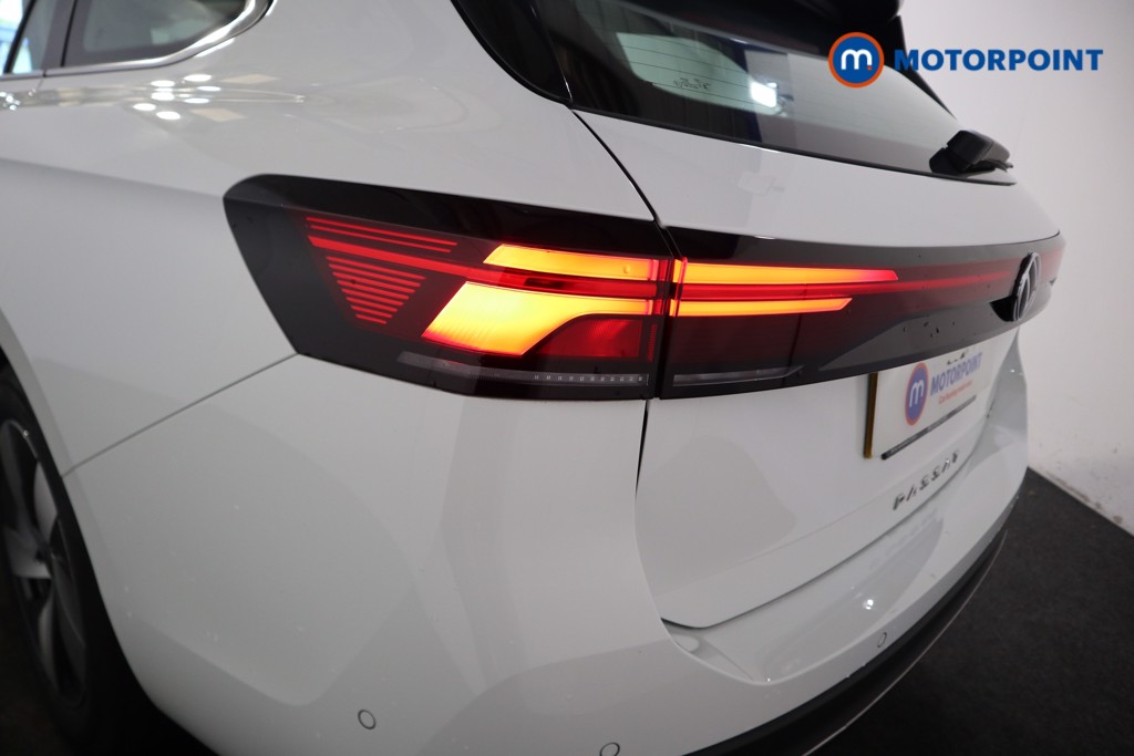 Volkswagen Passat Life Automatic Petrol Plug-In Hybrid Estate - Stock Number (1573342) - 22nd supplementary image