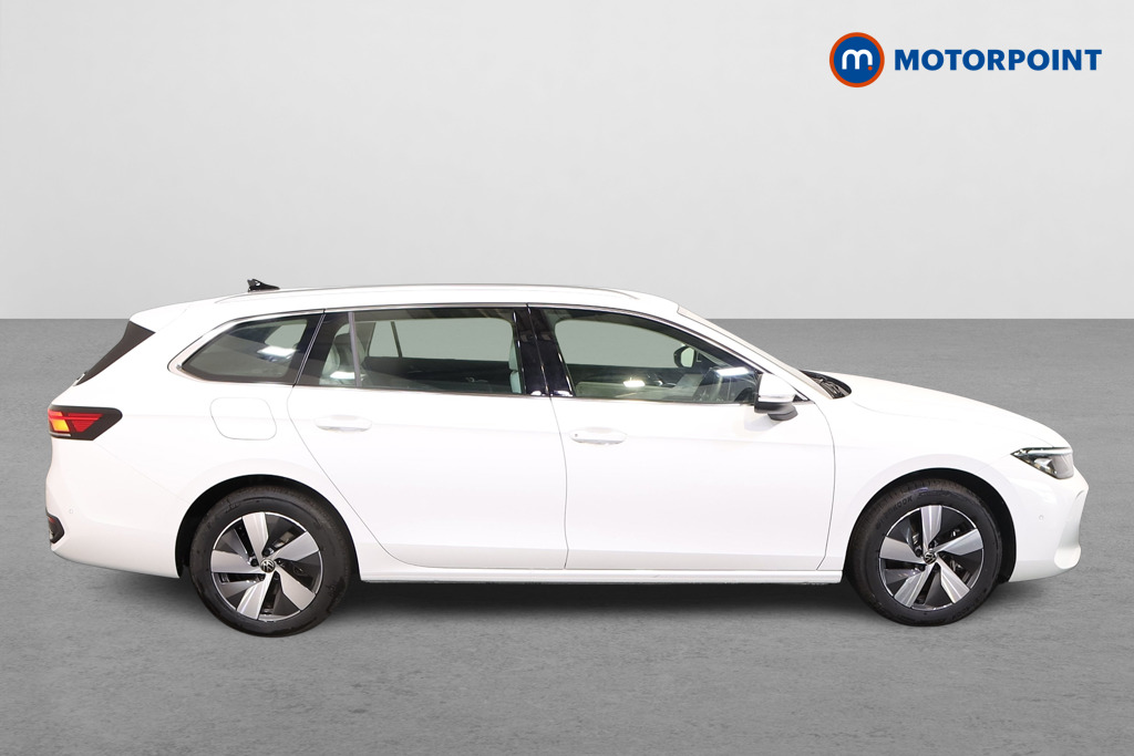 Volkswagen Passat Life Automatic Petrol Plug-In Hybrid Estate - Stock Number (1573342) - Drivers side