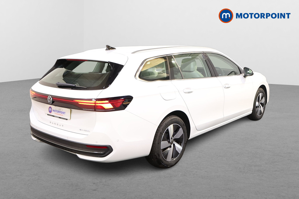 Volkswagen Passat Life Automatic Petrol Plug-In Hybrid Estate - Stock Number (1573342) - Drivers side rear corner
