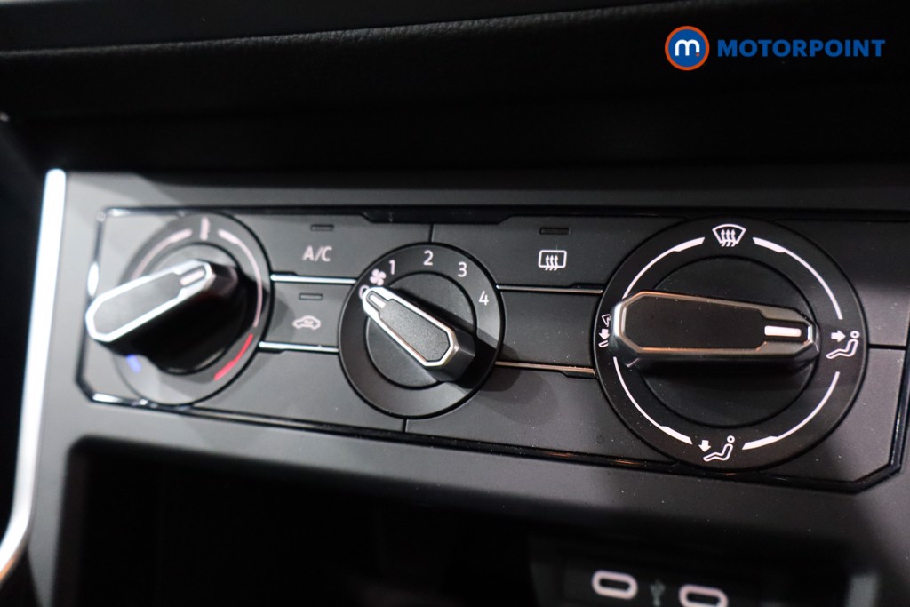 Volkswagen Polo Life Manual Petrol Hatchback - Stock Number (1573877) - 13th supplementary image