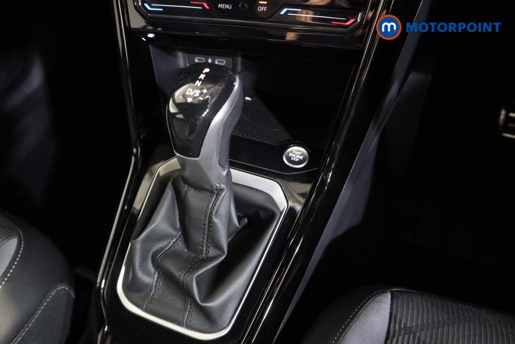 Volkswagen T-Roc R-Line Automatic Petrol SUV - Stock Number (1574023) - 8th supplementary image