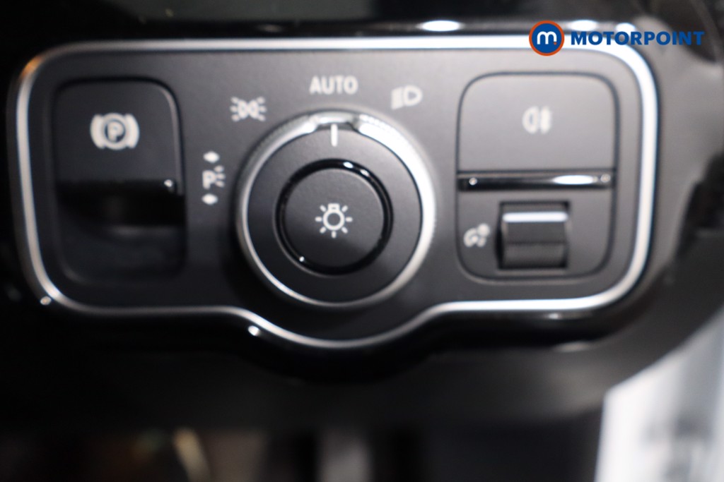 Mercedes-Benz A Class Sport Automatic Petrol Saloon - Stock Number (1574058) - 22nd supplementary image