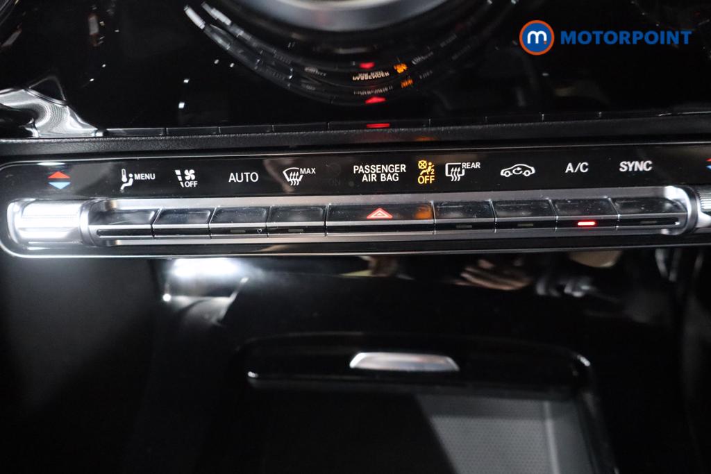 Mercedes-Benz CLA Amg Line Automatic Petrol Coupe - Stock Number (1574219) - 4th supplementary image