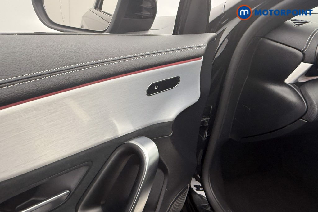 Mercedes-Benz A Class Amg Line Executive Edition Automatic Petrol Saloon - Stock Number (1574221) - 21st supplementary image