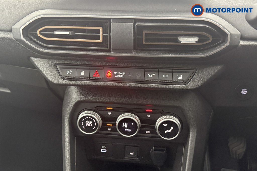 Dacia Sandero Stepway Extreme Manual Petrol Hatchback - Stock Number (1574224) - 5th supplementary image