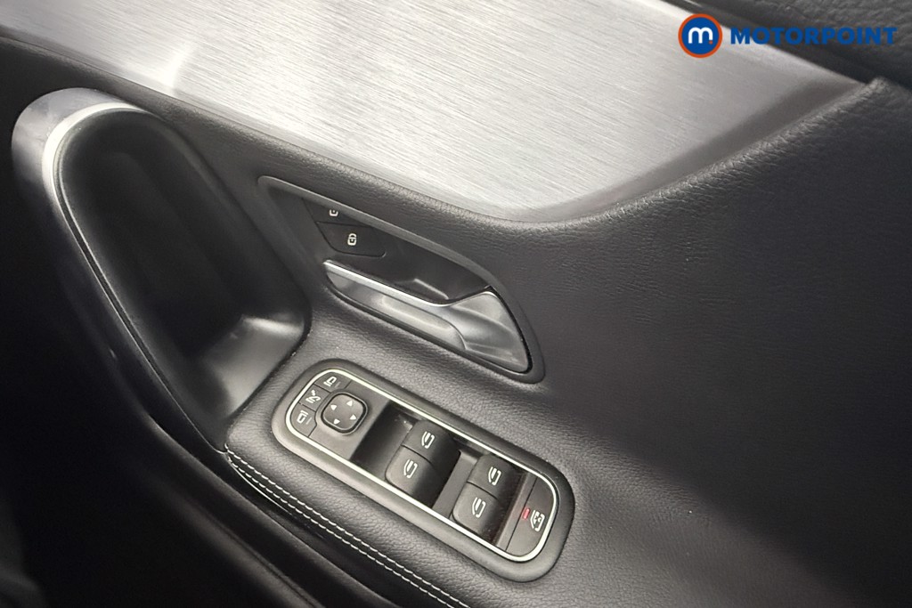 Mercedes-Benz CLA Amg Line Automatic Petrol Coupe - Stock Number (1574225) - 10th supplementary image