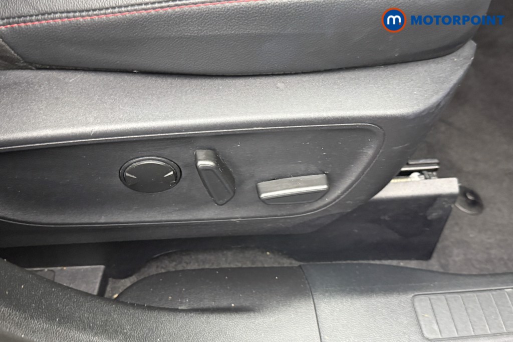 Ford Kuga St-Line X Edition Automatic Petrol Plug-In Hybrid SUV - Stock Number (1574280) - 13th supplementary image