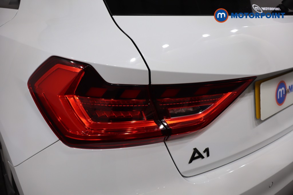 Audi A1 Vorsprung Manual Petrol Hatchback - Stock Number (1574372) - 31st supplementary image