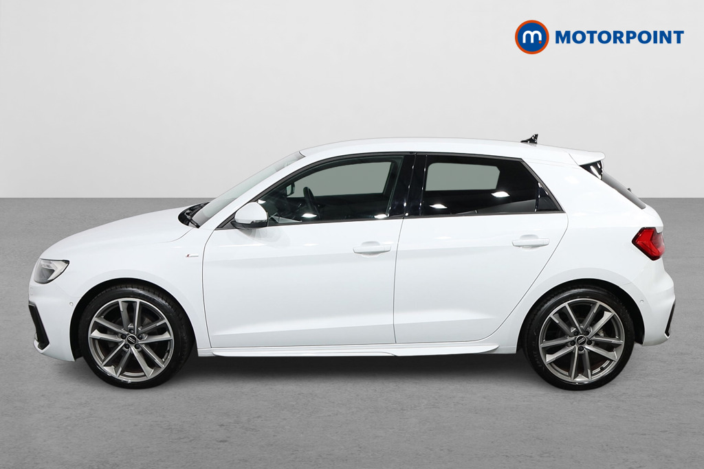 Audi A1 Vorsprung Manual Petrol Hatchback - Stock Number (1574372) - Passenger side