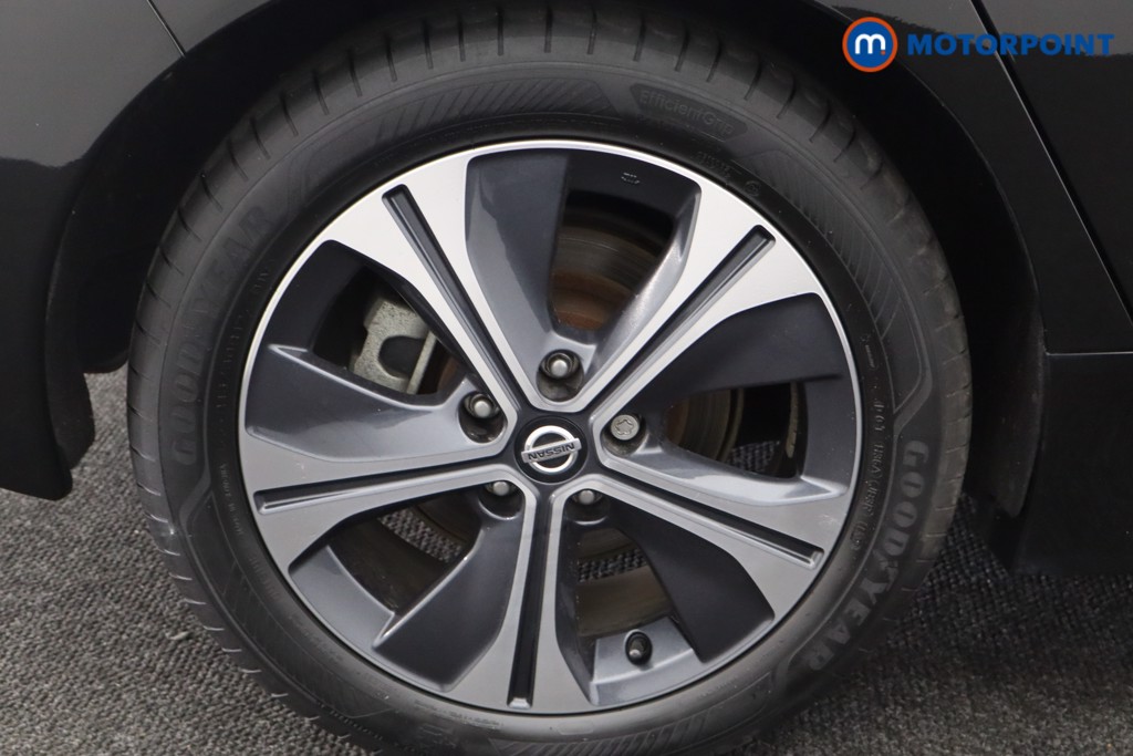 Nissan Leaf N-Connecta Automatic Electric Hatchback - Stock Number (1544365) - 24th supplementary image