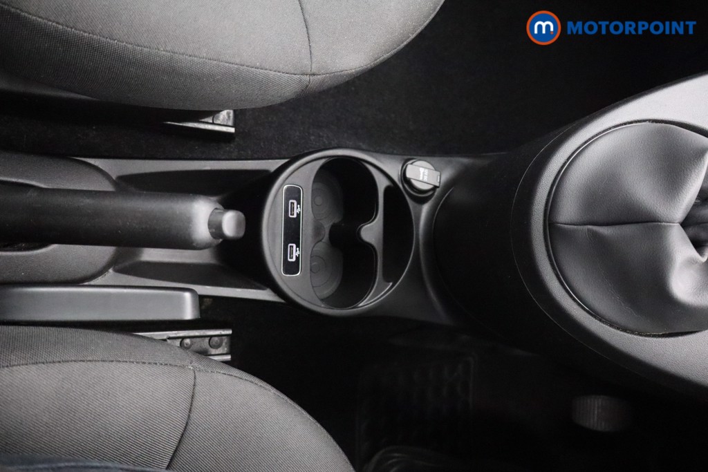 Fiat 500 1.0 Mild Hybrid 3Dr Manual Petrol-Electric Hybrid Hatchback - Stock Number (1562276) - 9th supplementary image