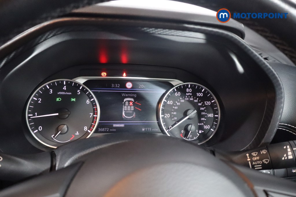 Nissan Juke N-Connecta Manual Petrol SUV - Stock Number (1566143) - 14th supplementary image