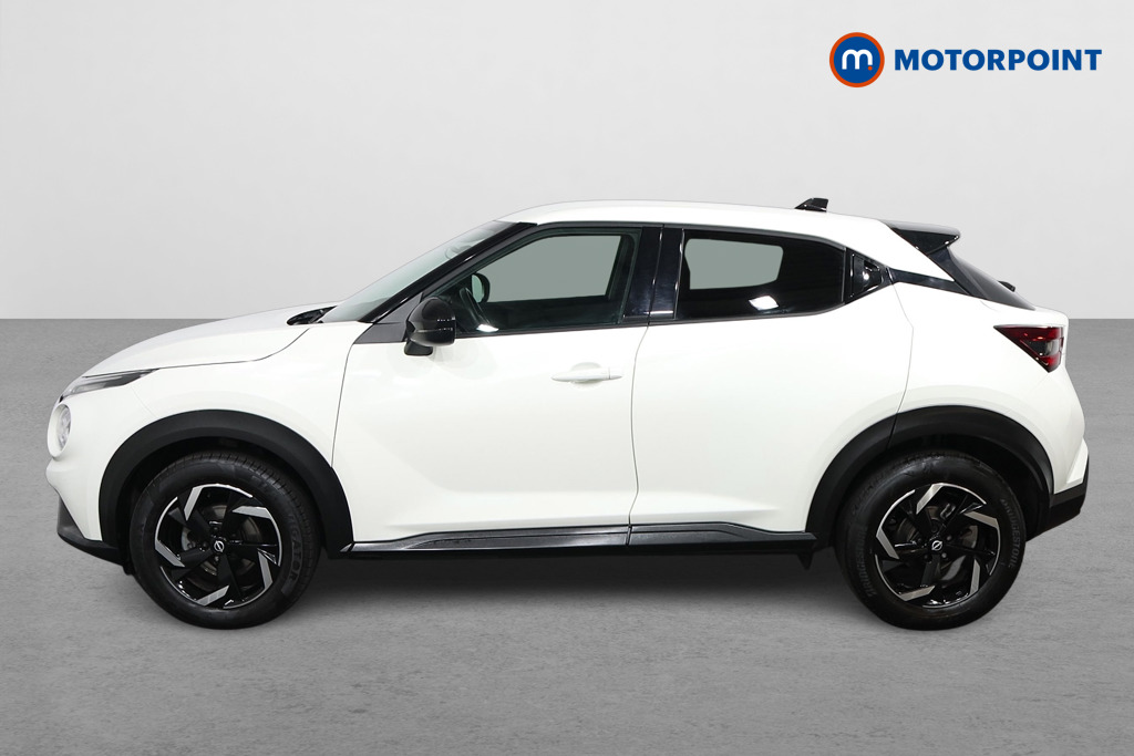 Nissan Juke N-Connecta Manual Petrol SUV - Stock Number (1566143) - Passenger side