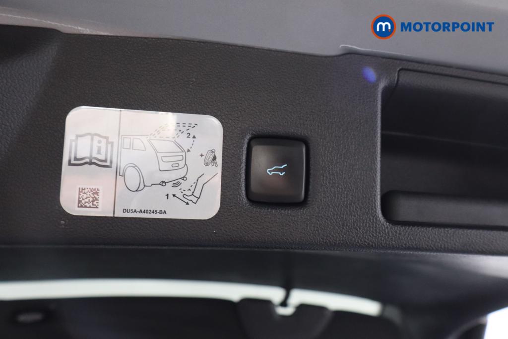 Ford Kuga St-Line Edition Manual Diesel SUV - Stock Number (1566430) - 18th supplementary image