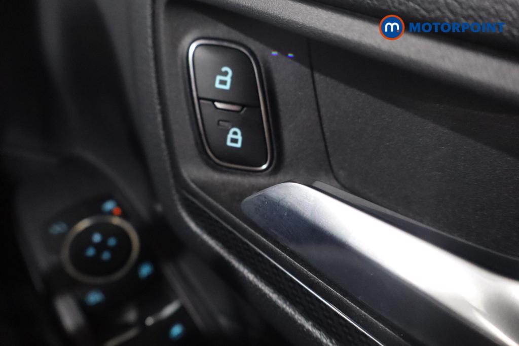 Ford Kuga St-Line X Edition Automatic Petrol Plug-In Hybrid SUV - Stock Number (1566446) - 12th supplementary image