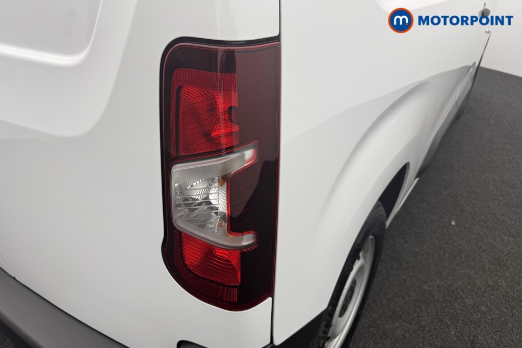 Vauxhall Combo Cargo Prime Automatic Electric Panel Van - Stock Number (1567292) - 4th supplementary image