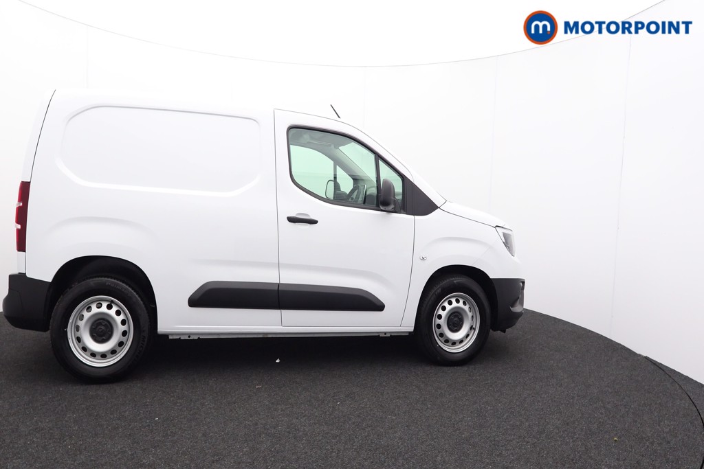 Vauxhall Combo Cargo Prime Automatic Electric Panel Van - Stock Number (1567292) - Drivers side