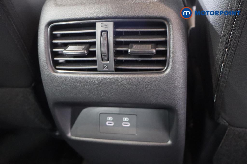 Nissan Qashqai N-Connecta Automatic Petrol SUV - Stock Number (1569484) - 15th supplementary image