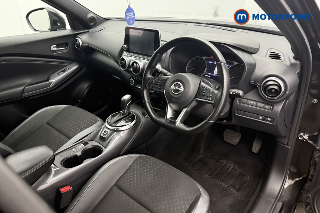 Nissan Juke N-Connecta Automatic Petrol SUV - Stock Number (1569823) - 6th supplementary image