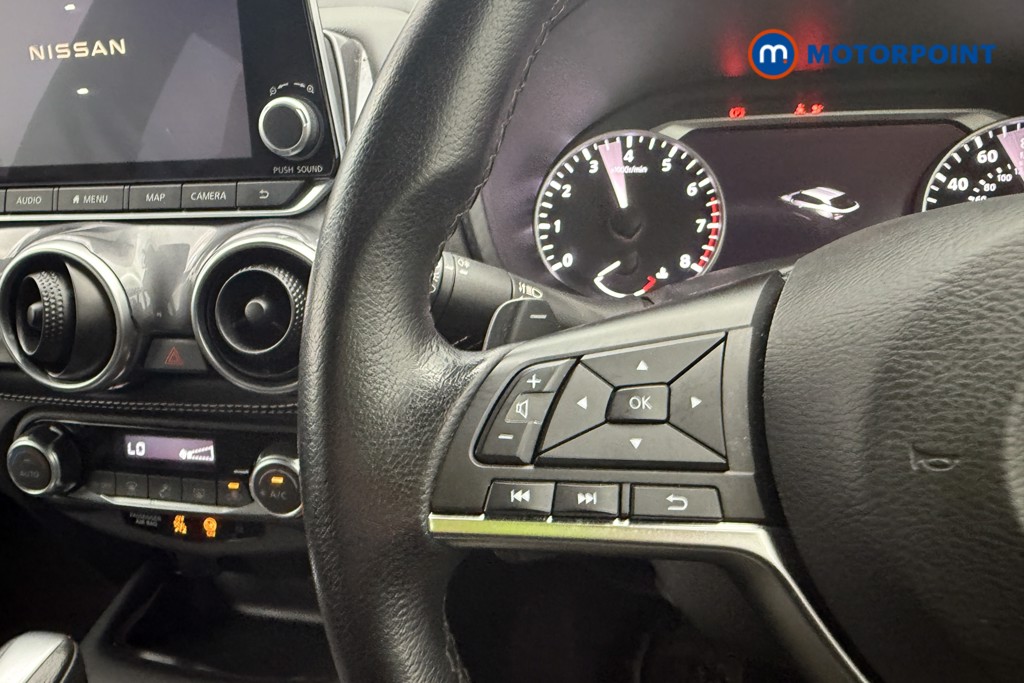 Nissan Juke N-Connecta Automatic Petrol SUV - Stock Number (1569823) - 7th supplementary image