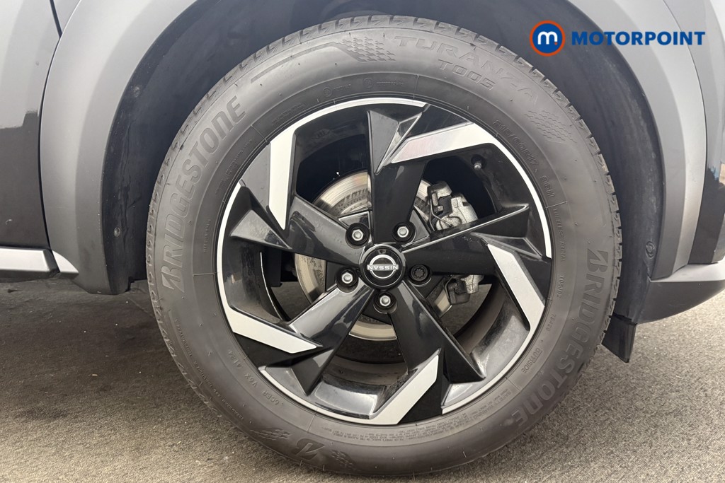 Nissan Juke N-Connecta Automatic Petrol SUV - Stock Number (1569823) - 23rd supplementary image