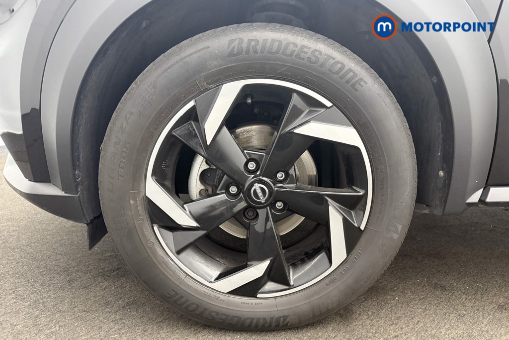 Nissan Juke N-Connecta Automatic Petrol SUV - Stock Number (1569823) - 26th supplementary image