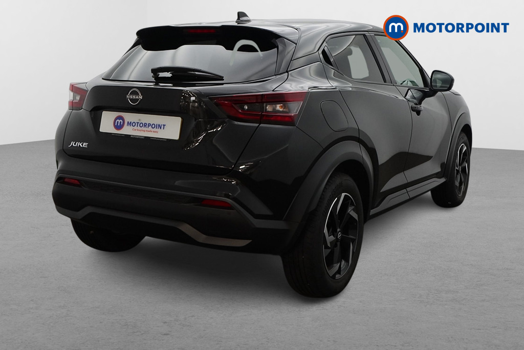Nissan Juke N-Connecta Automatic Petrol SUV - Stock Number (1569823) - Drivers side rear corner
