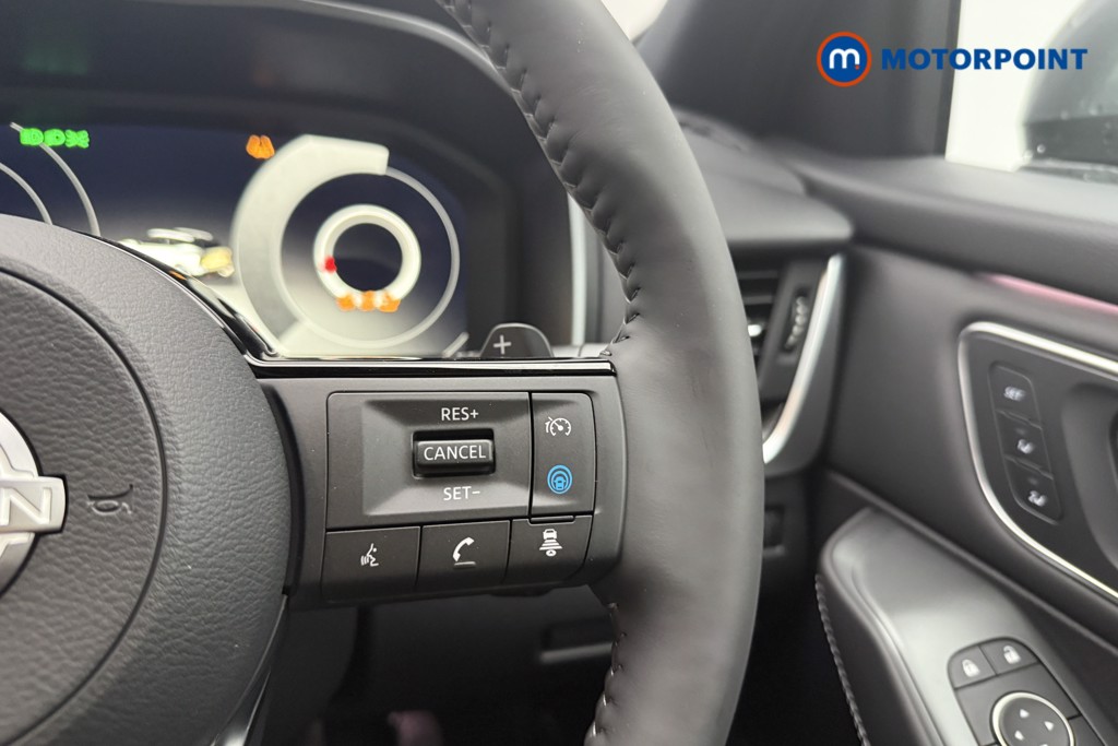 Nissan Qashqai Tekna Automatic Petrol SUV - Stock Number (1569883) - 8th supplementary image