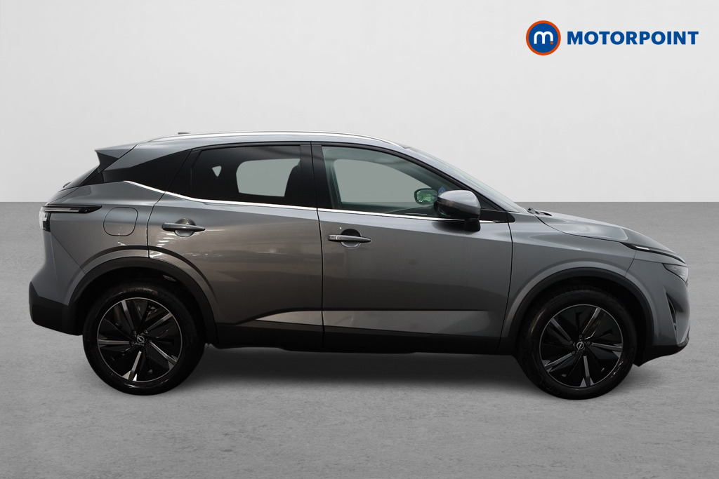 Nissan Qashqai Tekna Automatic Petrol SUV - Stock Number (1569883) - Drivers side