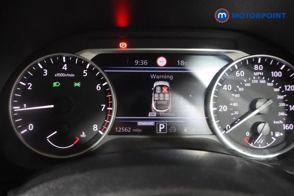 Nissan Juke N-Connecta Automatic Petrol SUV - Stock Number (1572659) - 9th supplementary image